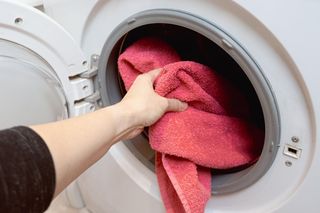 Weź 4 zł i pędź do Action. Ręczniki będą mięciutkie i pachnące jak prowansalska łąka