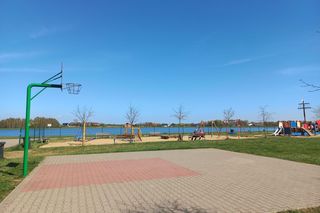 Zalew Rydzyna w Dąbczu koło Leszna