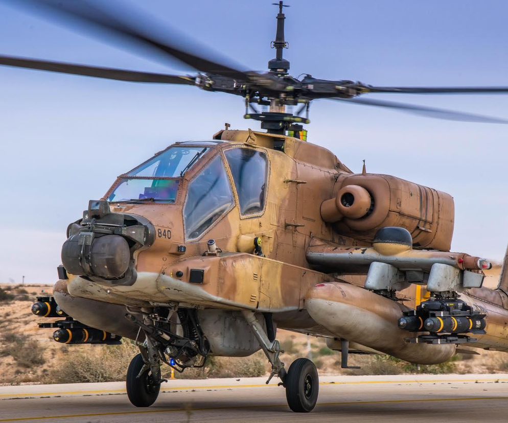 Gaza krwawi, a USA sprzedaje broń. Śmigłowce Apache i pojazdy bojowe dla Izraela