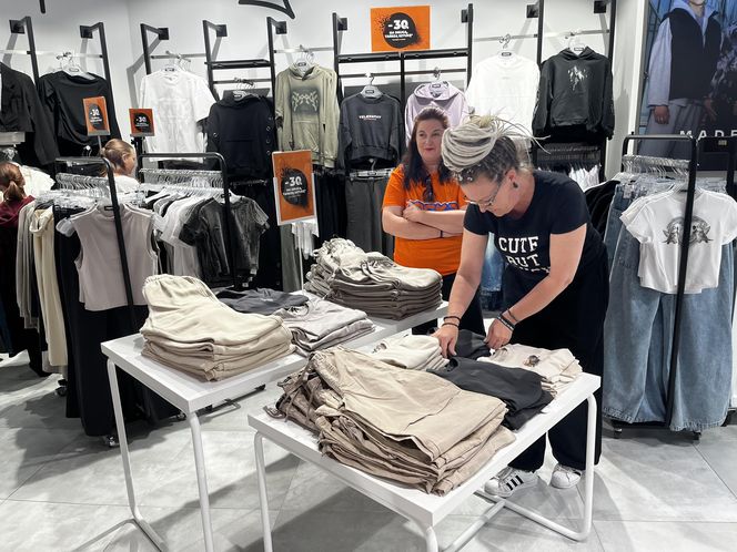 Patrol Eska Summer City odwiedził sklep Reporter
