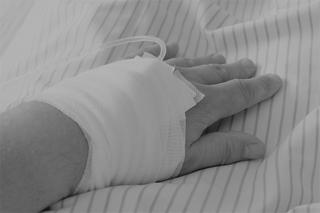 Troje dzieci zostało bez mamy. Zanim Izabela zmarła, stracili wszystko w powodzi