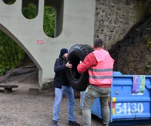 Wielkie czyszczenie jeziora i puszczy. Można zadbać o planetę i skorzystać z atrakcji