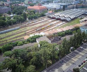 Pierwszy dworzec w Polsce powstał we Wrocławiu. Jak teraz wygląda Dworzec Górnośląski? [ZDJĘCIA]