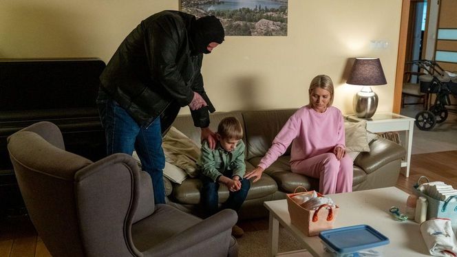 	Na sygnale, odc. 708. Patryczek (Franciszek Stupak),  Beata (Justyna Sieniawska)