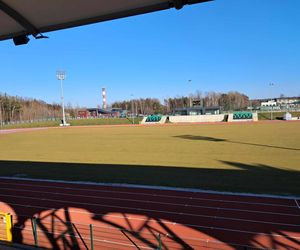 Stadion w Starachowicach gotowy. Kiedy na murawę wybiegną piłkarze?