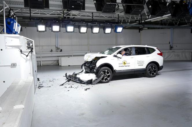 Mercedes Klasy G, Seat Tarraco i Honda CR-V po testach Euro NCAP
