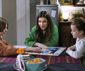 Barwy szczęścia, odc. 2875: Agata (Natalia Zambrzycka), Marysia (Nina Szumowska), Emil (Artem Malashchuk