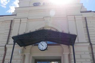 Dworzec PKP w Białymstoku już po remoncie. Wygląda pięknie! [ZDJĘCIA]