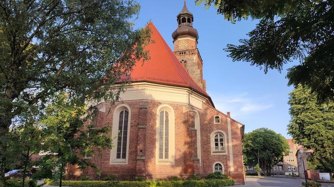 Piękna architektura leszczyńskich kościołów