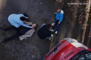 M jak miłość odc. 1711. Szymek (Staś Szczypiński), Radek (Philippe Tłokiński), Iza (Adriana Kalska)