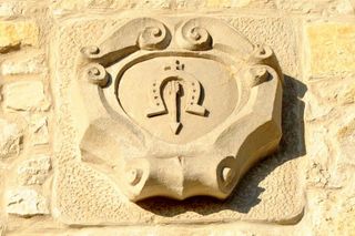 Ten zamek to prawdziwa perła na Szlaku Orlich Gniazd. Jego wnętrza rozbudzają wyobraźnię!