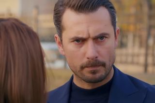 Miłość i nadzieja - rozstanie z Elif i zaręczyny Kuzeya z Handan