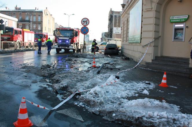 Śmiertelne potrącenie w Inowrocławiu! Nie żyje 54-letnia kobieta [ZDJĘCIA]