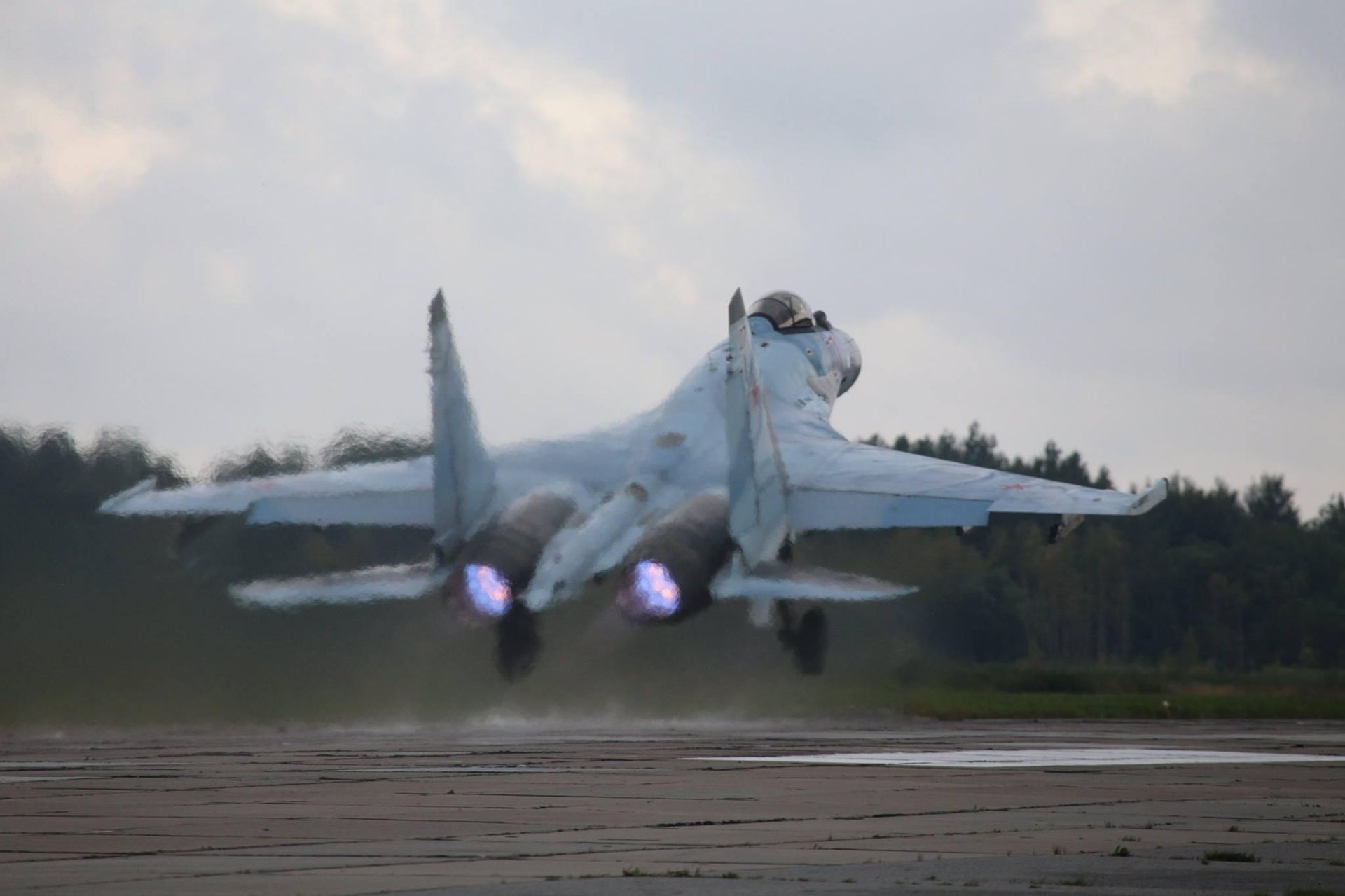 Samolot Su-27