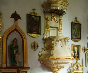 To jedna z najstarszych wsi w Małopolsce. Już w średniowieczu miała swoją parafię
