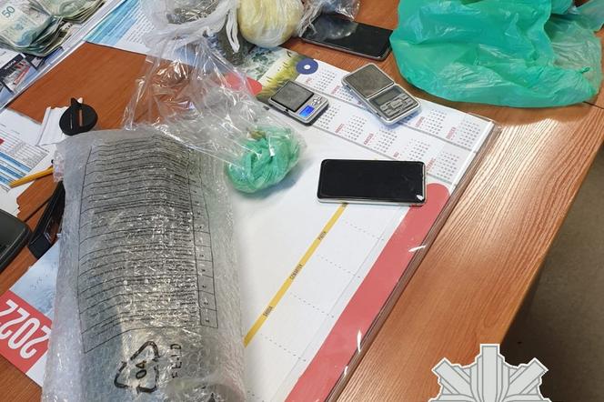 25-latek odpowie za posiadanie znacznej ilości narkotyków