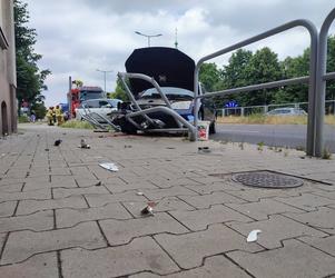 Wypadek na Al. Jana Pawła II w Lesznie