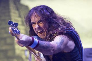 Steve Harris na temat sukcesu Iron Maiden. Byliśmy uparci i nie pozwoliliśmy wtrącać się ludziom z wytwórni