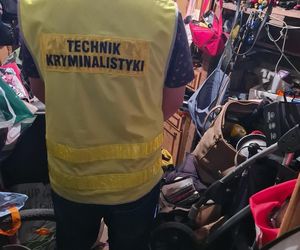 Od kilku miesięcy okradał niezamknięte auta. Policja z Ostródy szuka poszkodowanych