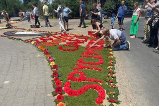 Boże Ciało 2022. Dywany kwiatowe w Spycimierzu