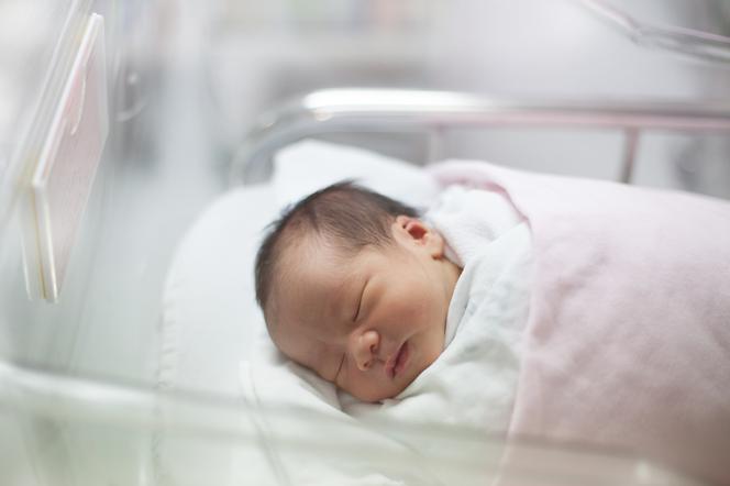 Na świat przyszło „dziecko nadziei”.  Noworodek z przeciwciałami COVID-19 