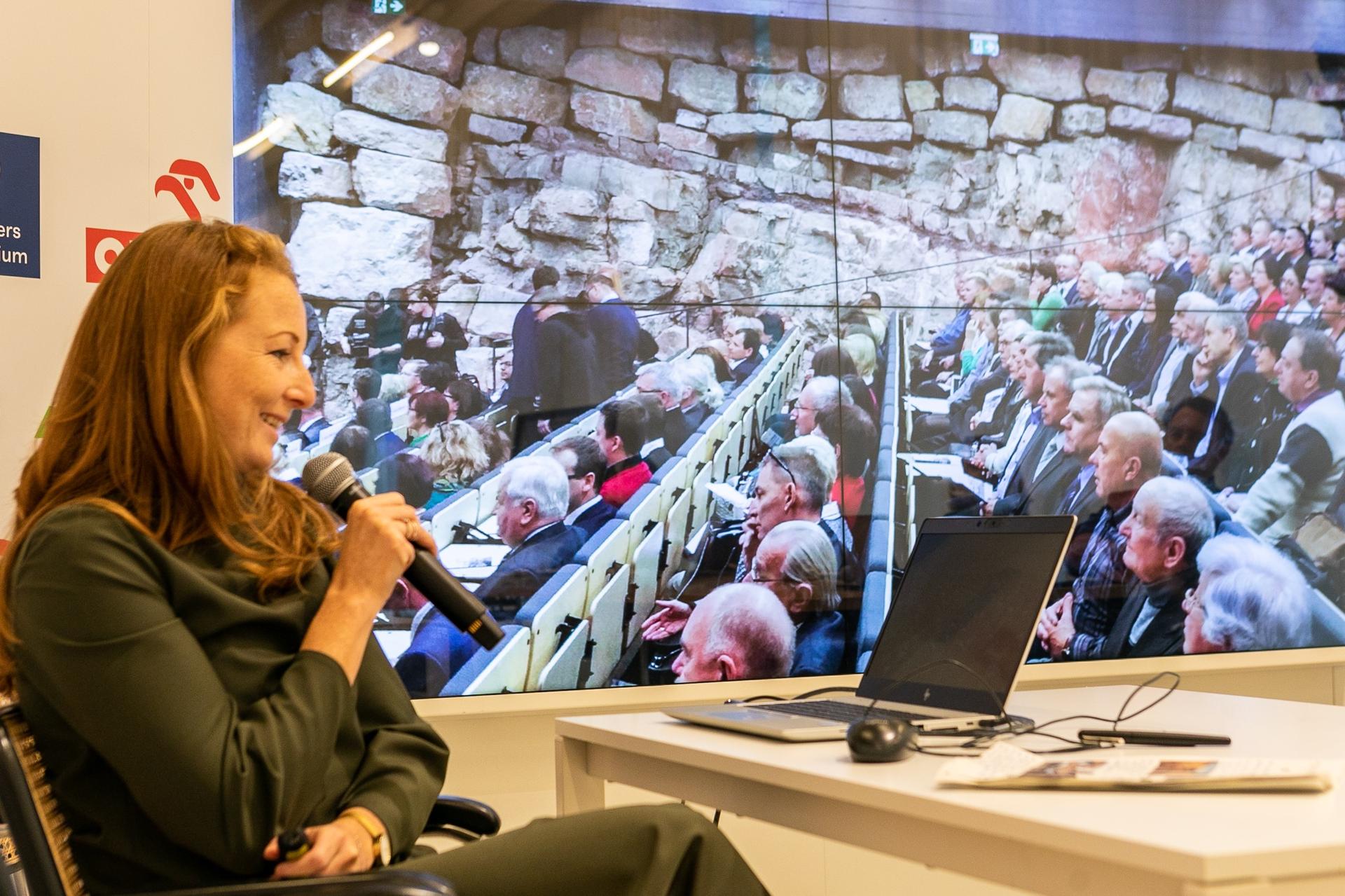 121097065_10158659442168427_6092947112168338617_o