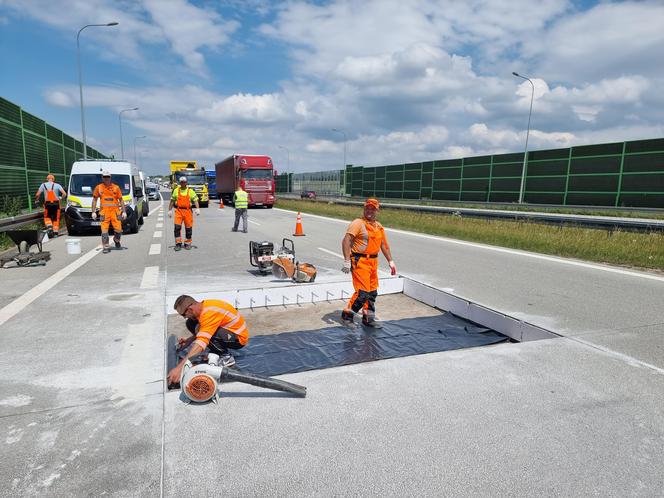 Tak naprawiano betonową nawierzchnię autostrady A1