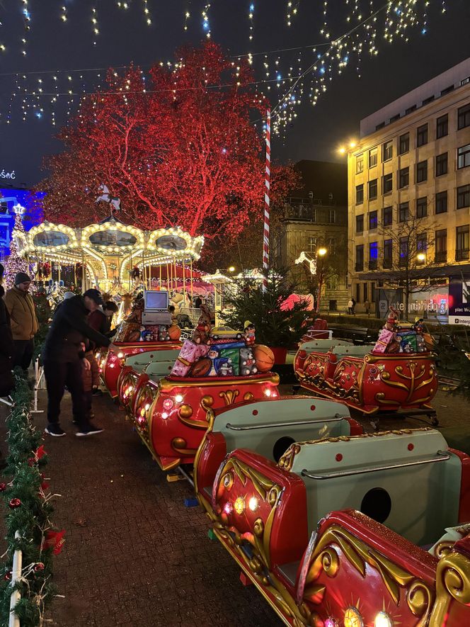 Kolędowanie na placu Wolności