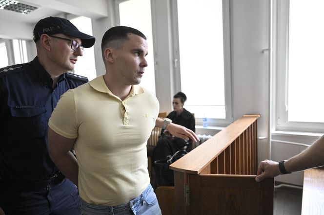 Łukasz Ż. urządził masakrę na Łazienkowskiej. Była dziewczyna Paulina K. zeznaje przed sądem