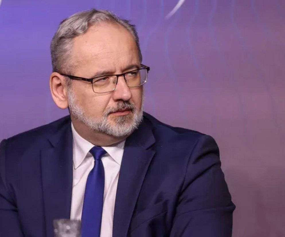 Były minister zdrowia Adam Niedzielski usłyszał zarzut przekroczenia uprawnień