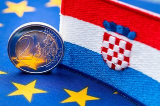 Chorwaci dalej liczą w kunach i obwiniają euro o wzrost cen. Rząd obwieścił sukces