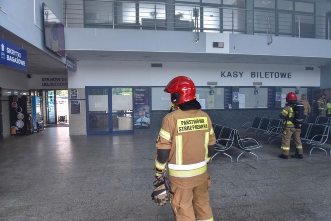 Wybuchy i strzelanina na dworcu autobusowym. Na szczęście, to tylko ćwiczenia