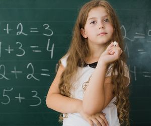 Ile to jest 45:5x2(8:1)=? Bez znajomości reguł ani rusz! 