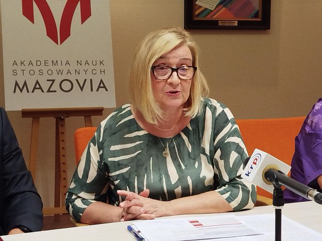 Akademia Nauk Stosowanych Mazovia prowadzi rekrutację uzupełniającą na nowy kierunek studiów – psychologię!