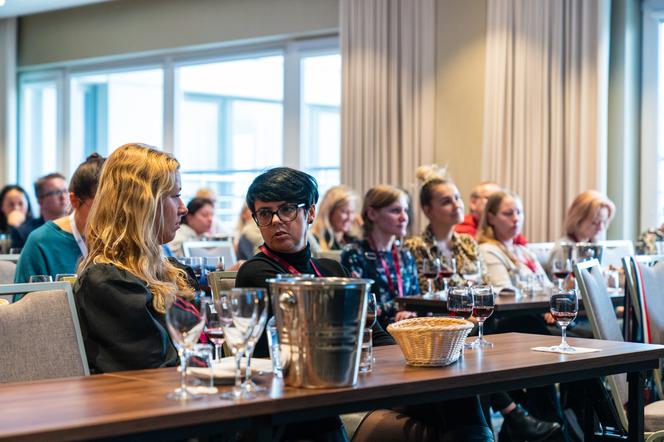 V Międzynarodowy Festiwal Wina