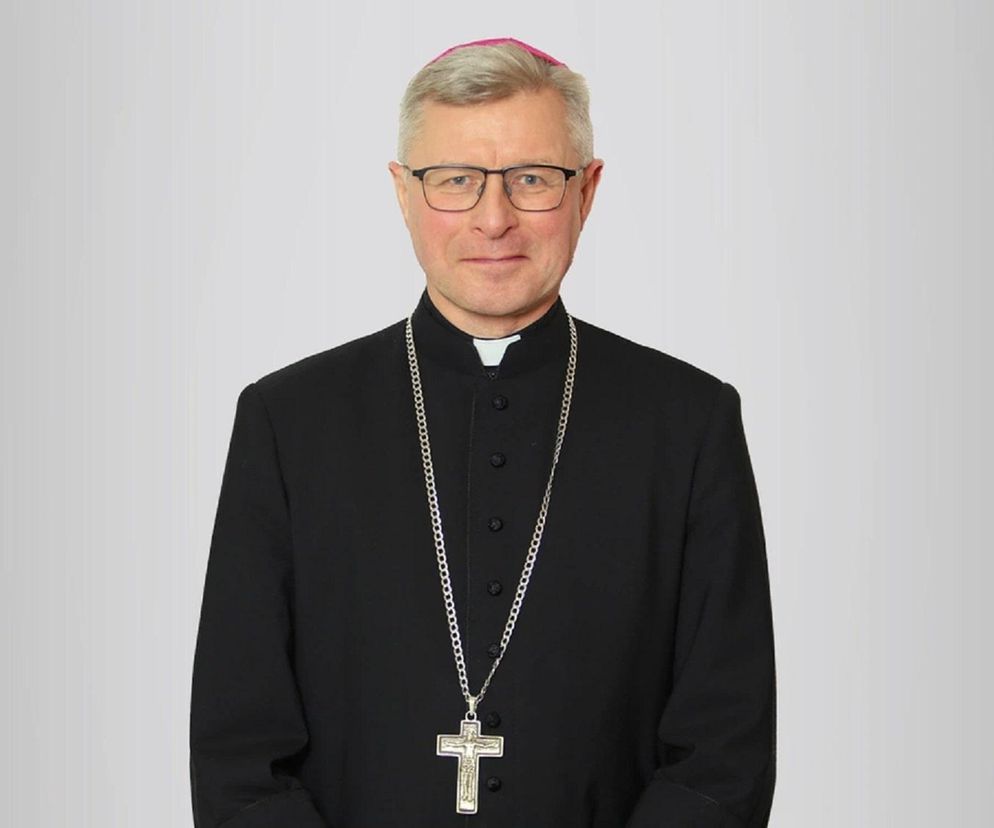 Bp Arkadiusz Okroj
