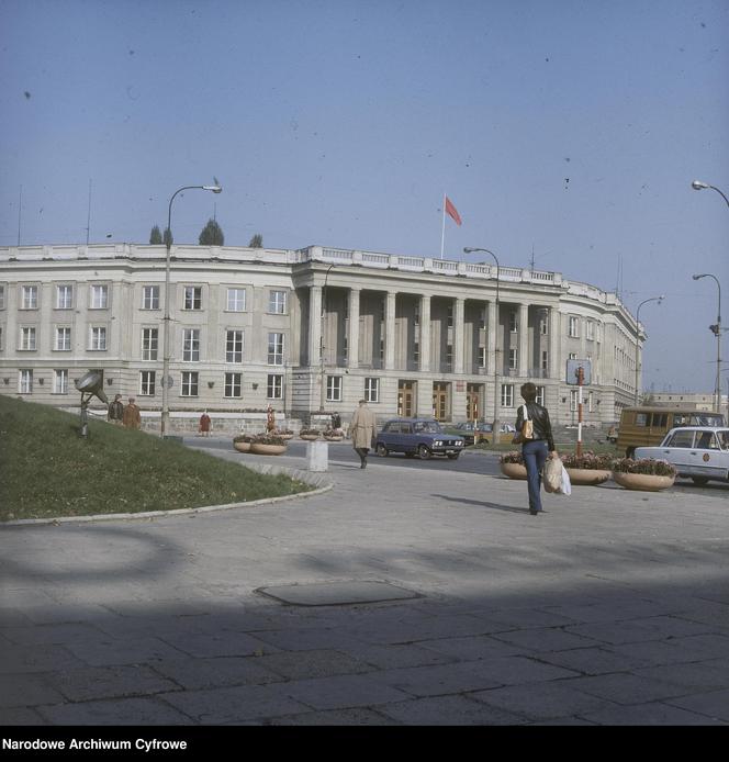 Budynek KW PZPR w Białymstoku. 1979 rok