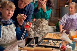  M jak miłość. Radosne święta u Chodakowskich. Dzieci Izy i Marcina z nowym dziadkiem - ZDJĘCIA