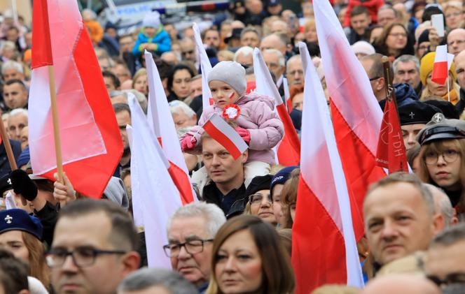 Tak Toruń świętował 11 listopada - zdjęcia z centrum miasta