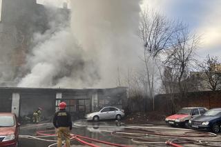 Pożar na ul. Dowborczyków w Łodzi