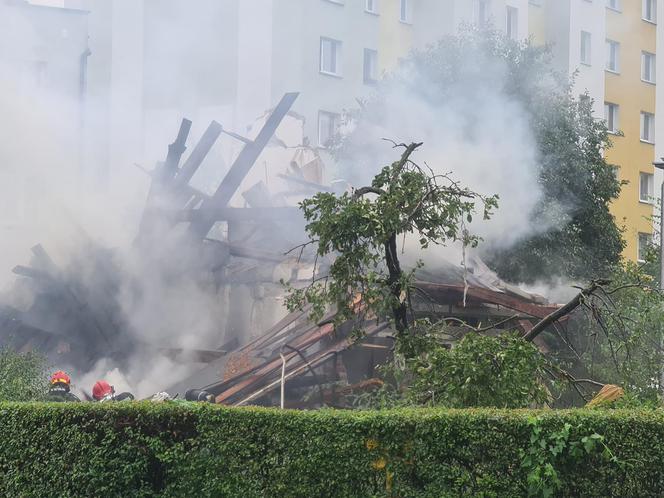 Toruń: Potężna eksplozja na ul. Wybickiego [ZDJĘCIA]