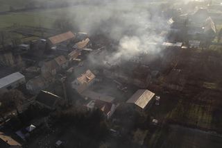 Pożar i akcja antyterrorystów. Dwóch mężczyzn nie żyje