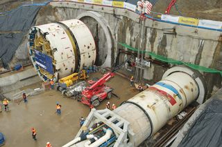 Rozpoczęła się budowa najdłuższego tunelu kolejowego w kraju. Powstaje w Małopolsce