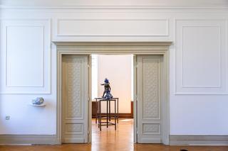 NADA Villa czyli Willa Gawrońskich w Warszawie - zdjęcia wnętrz zabytkowego pałacu i byłej ambasady