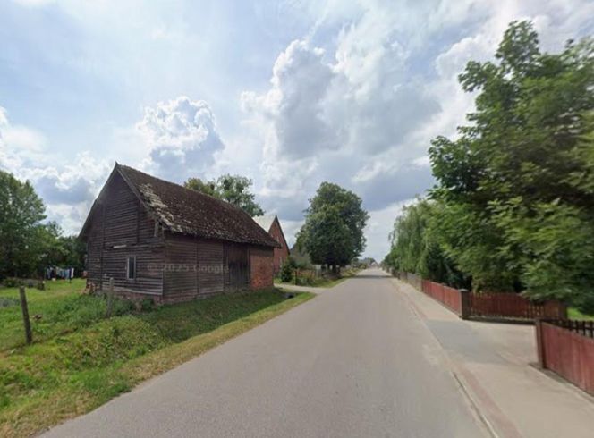 15. Mały Łęck, gm. Płośnica 