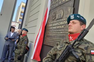 Odsłonięcie tablicy upamiętniającej 100-lecie Cudu nad Wisłą