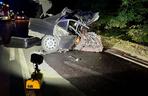 Poważny wypadek w Różankowie pod Toruniem. Samochód rozpadł się na dwie części