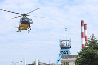 AKTUALIZACJA: Odnaleziono ostatniego górnika. Wezwano śmigłowiec LPR. Górnik żyje