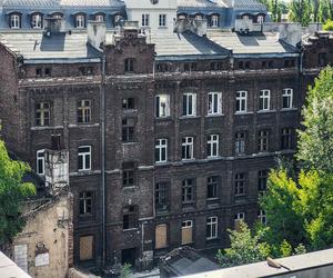 Jakie tajemnice skrywają przed nami famuły wybudowane przez Izraela Poznańskiego? 