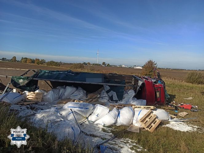 Zderzenie trzech ciężarówek w powiecie płockim